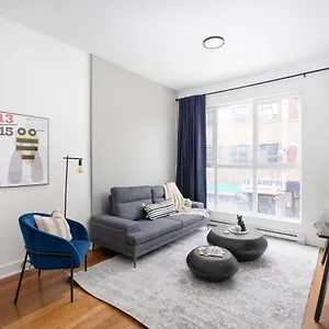 Hotel-apart Arthur , Montreal Canada